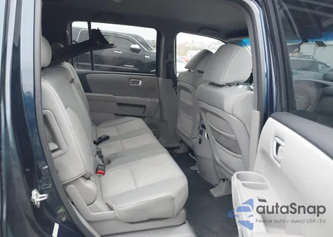 2011 Honda Pilot Lx z USA, uszkodzony, nr VIN 5FNYF3H20BB023078